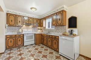 20-web-or-mls-20-Joe Genovese_256 Whitney Ave_Hamilton