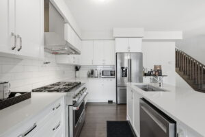 22-web-or-mls-22-Dane Pirro_171 Spitfire Dr, Hamilton, ON L0R 1W0