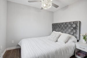 31-web-or-mls-31-Ilona Verlint_1255 Upper Gage Ave 15_Hamilton