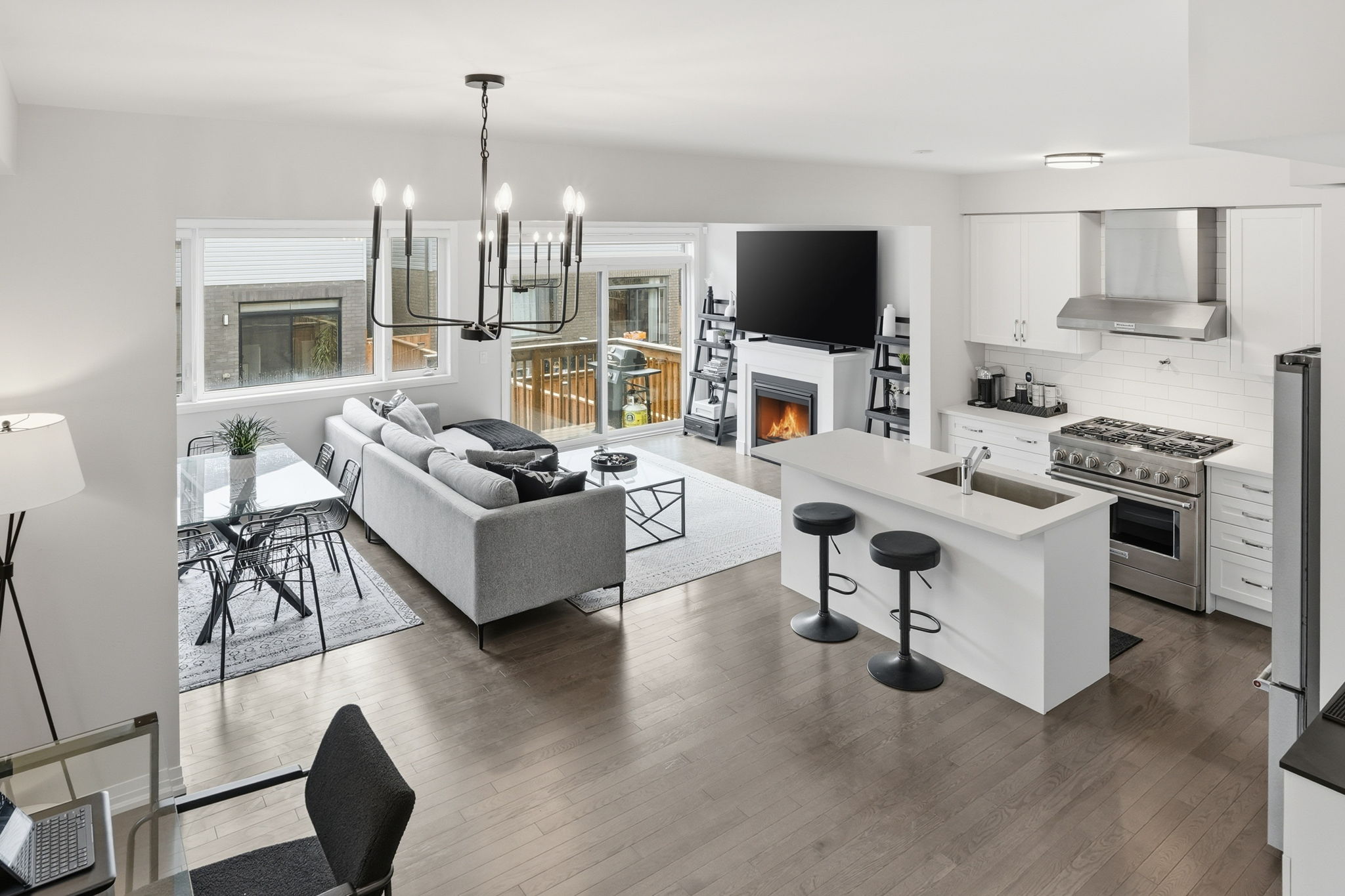 54-web-or-mls-54-Dane Pirro_171 Spitfire Dr, Hamilton, ON L0R 1W0