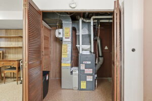 60-web-or-mls-60-Joe Genovese_256 Whitney Ave_Hamilton