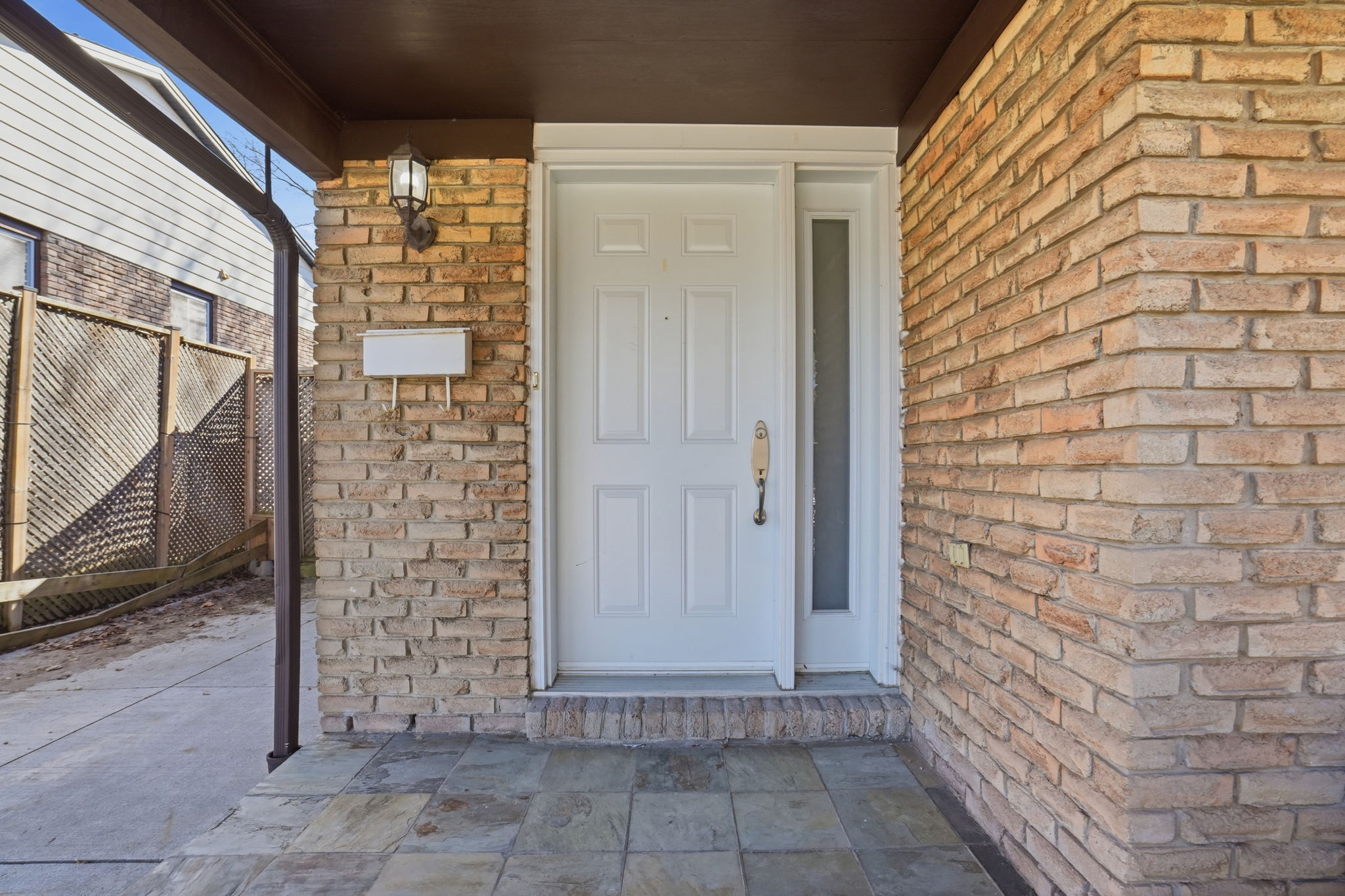 7-web-or-mls-7-Dane Pirro_94 Wendover Dr_Hamilton