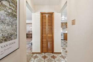 7-web-or-mls-7-Joe Genovese_256 Whitney Ave_Hamilton