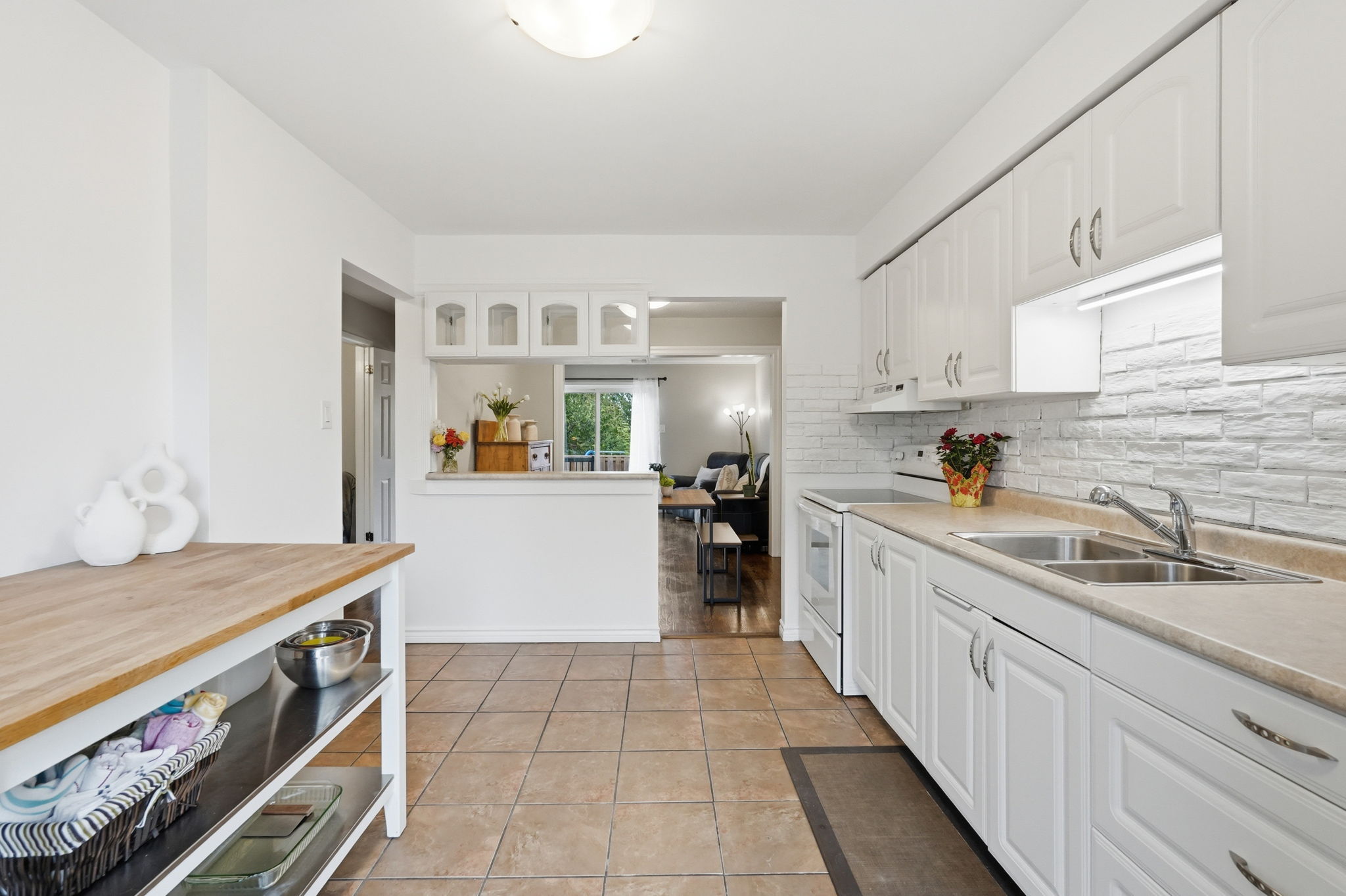 14-web-or-mls-14-Jeff Frank_1538 Westminster Pl