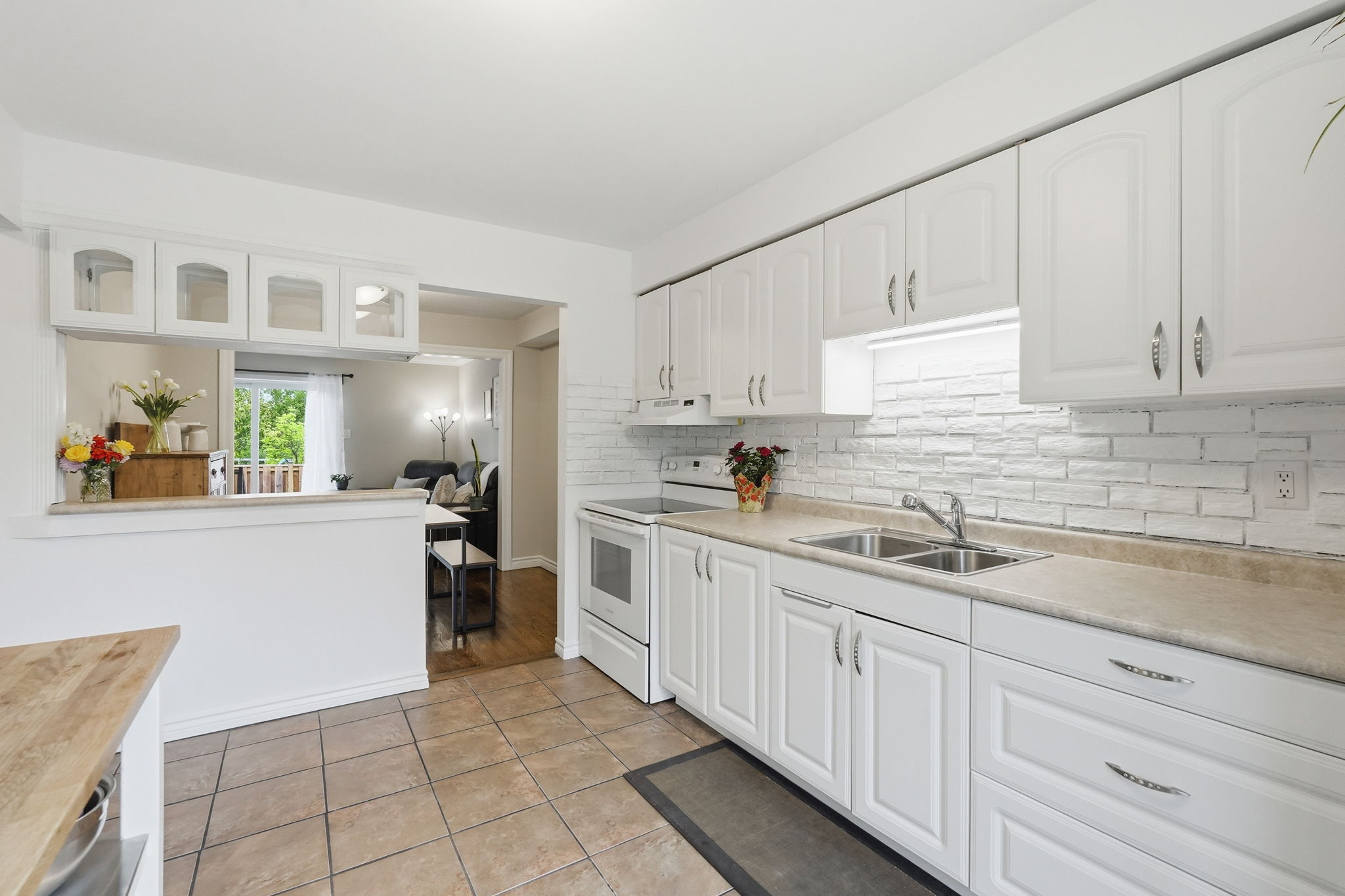 15-web-or-mls-15-Jeff Frank_1538 Westminster Pl