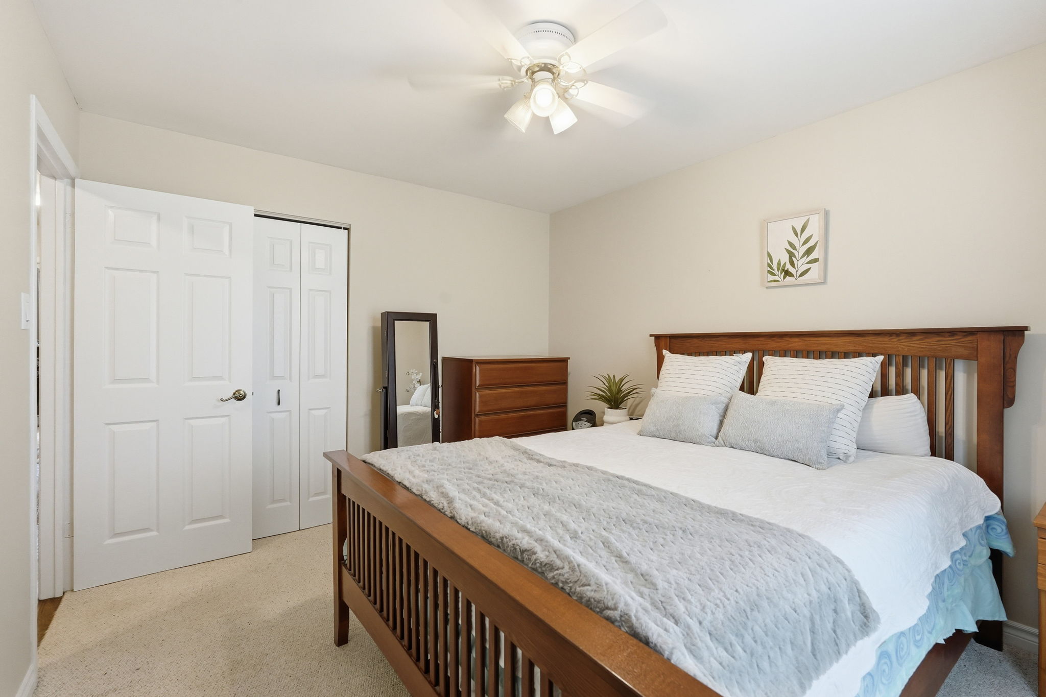25-web-or-mls-25-Jeff Frank_1538 Westminster Pl
