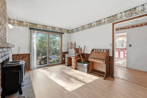 25-web-or-mls-25-Samantha Frank - 471 Knightsbridge Crescent_