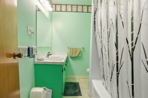 25-web-or-mls-25-Samantha Frank_99 Palmer Rd