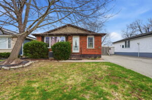 3-web-or-mls-03-Samantha Frank_99 Palmer Rd