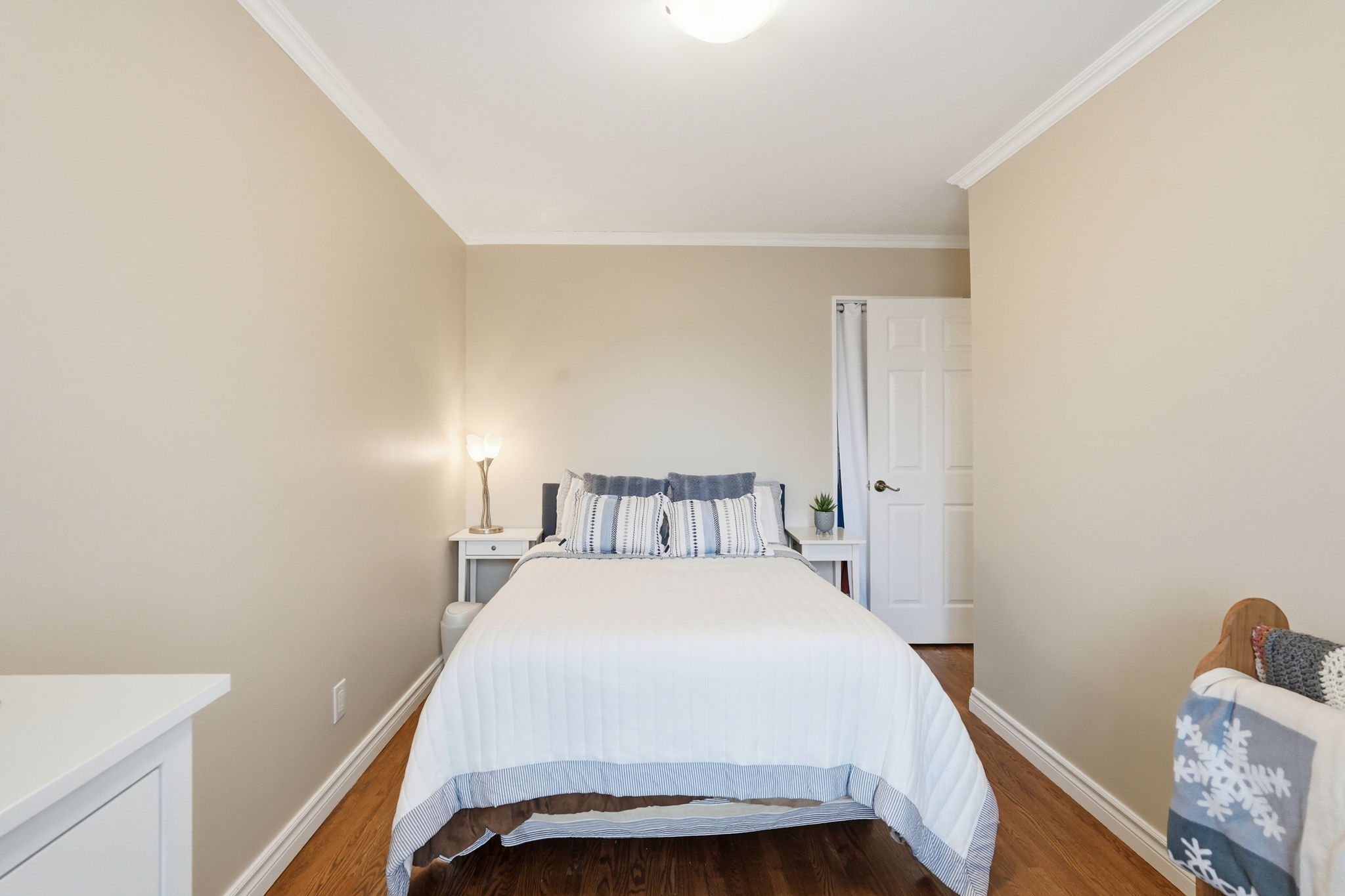 33-web-or-mls-33-Jeff Frank_1538 Westminster Pl