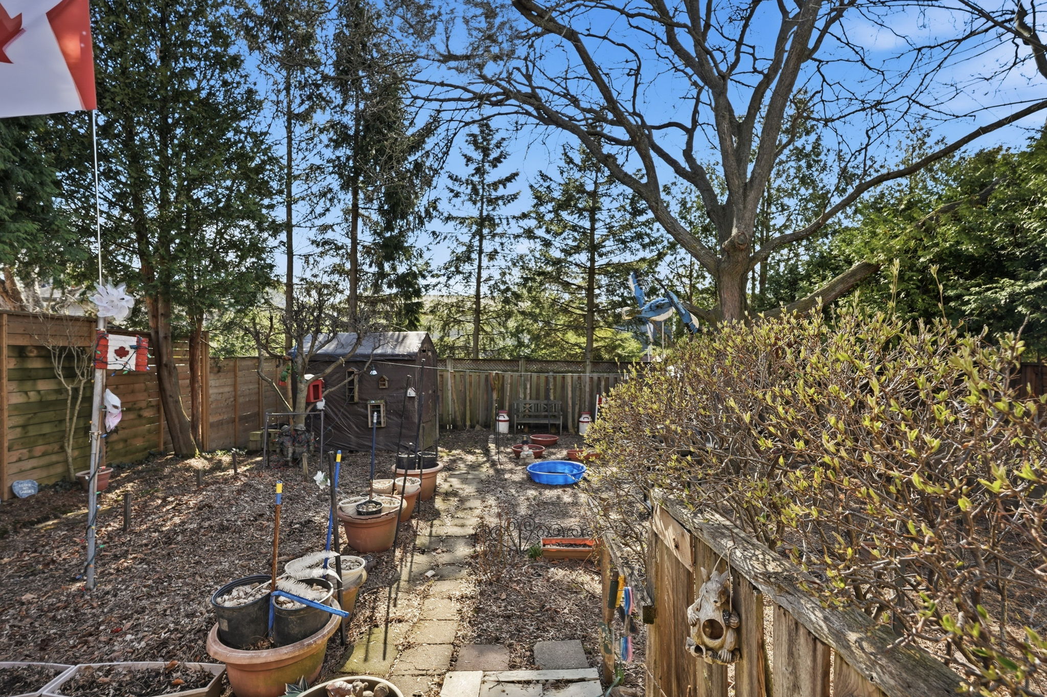 46-web-or-mls-46-Samantha Frank - 471 Knightsbridge Crescent_