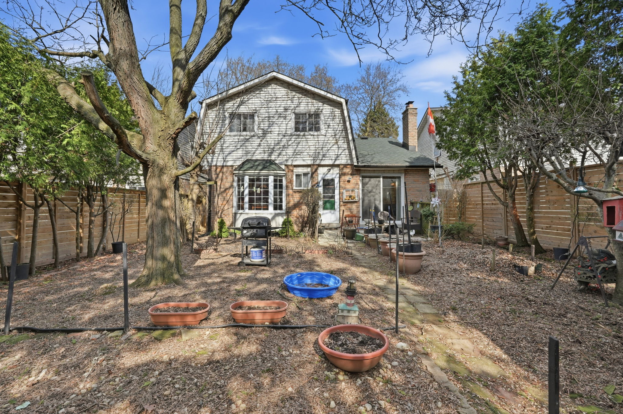 49-web-or-mls-49-Samantha Frank - 471 Knightsbridge Crescent_