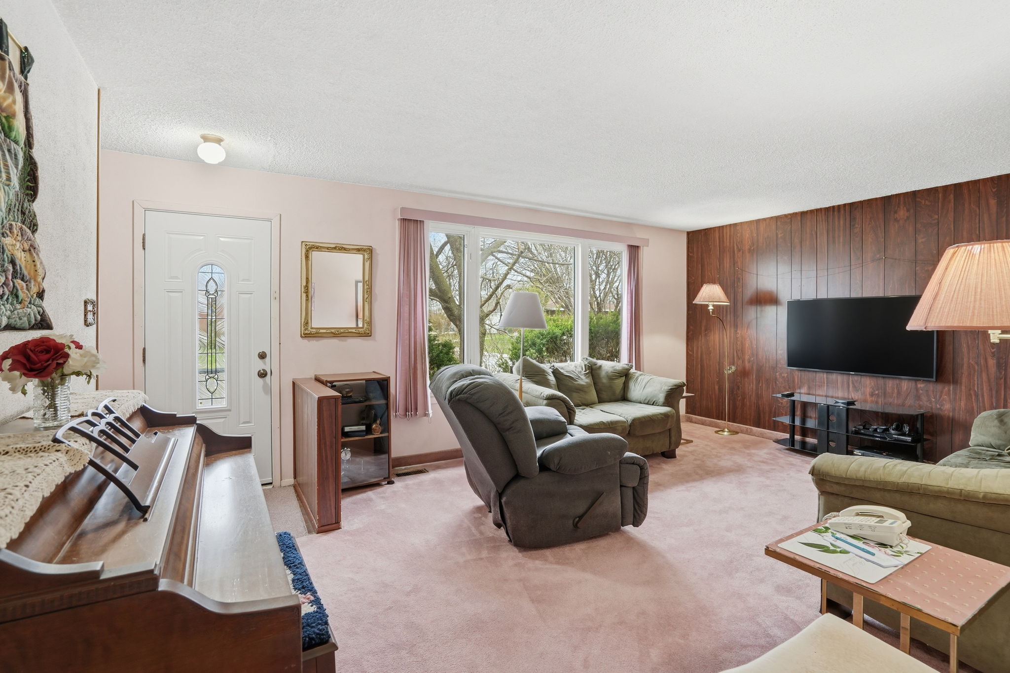 8-web-or-mls-08-Samantha Frank_99 Palmer Rd