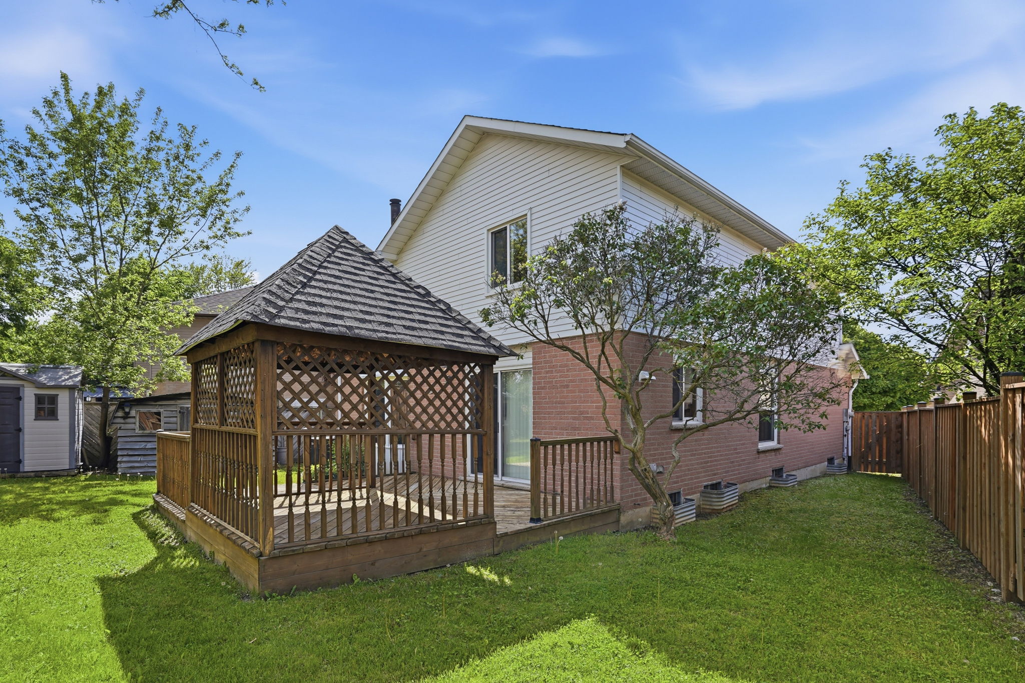 103-web-or-mls-103-Frank_35 Amblecote Pl, Hamilton