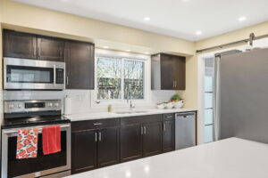 22-web-or-mls-22-Renzo Passaretti_66 Purnell Dr