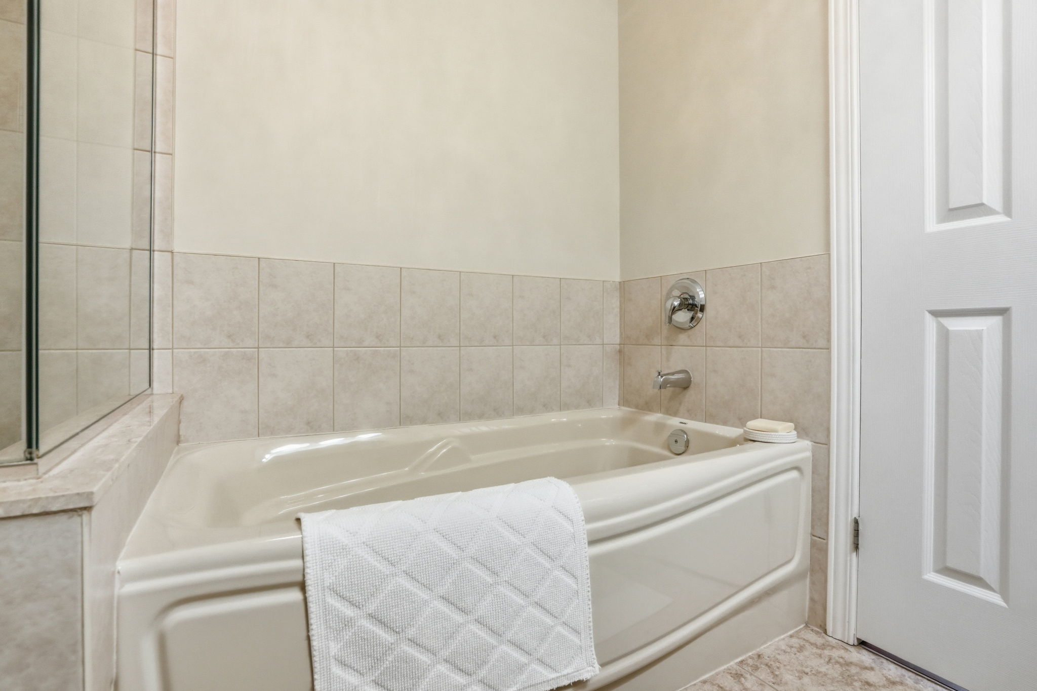25-web-or-mls-25-Samantha Frank_96 Abbotsford Trail