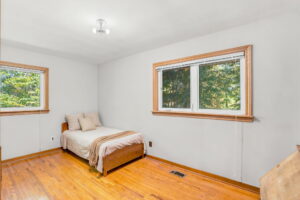 26-web-or-mls-26-Jeff Frank_1961 Centre Rd