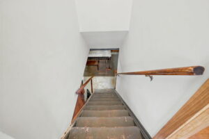27-web-or-mls-27-Jeff Frank_1961 Centre Rd