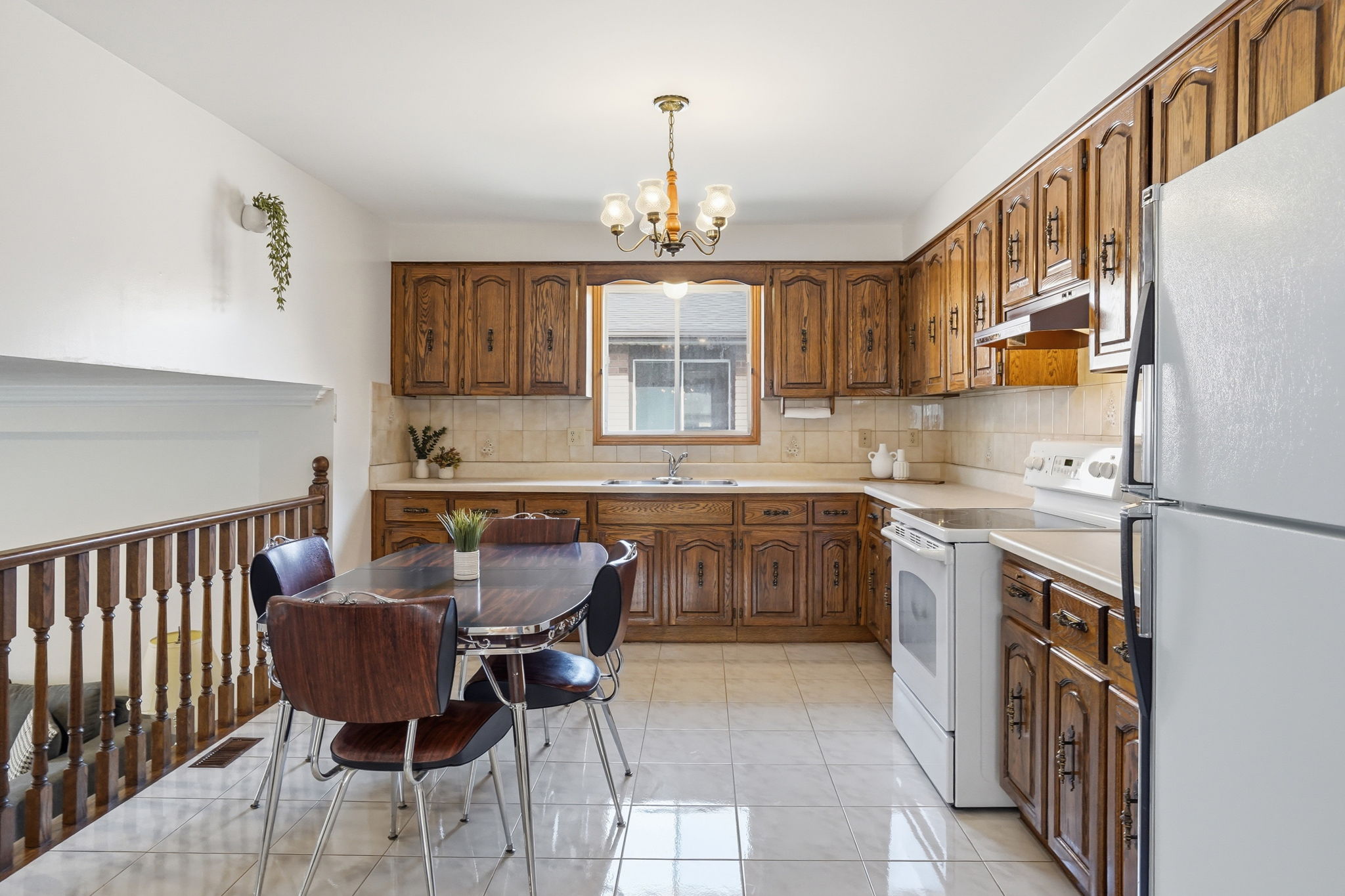 30-web-or-mls-30-Samantha Frank-267 Greencedar Dr