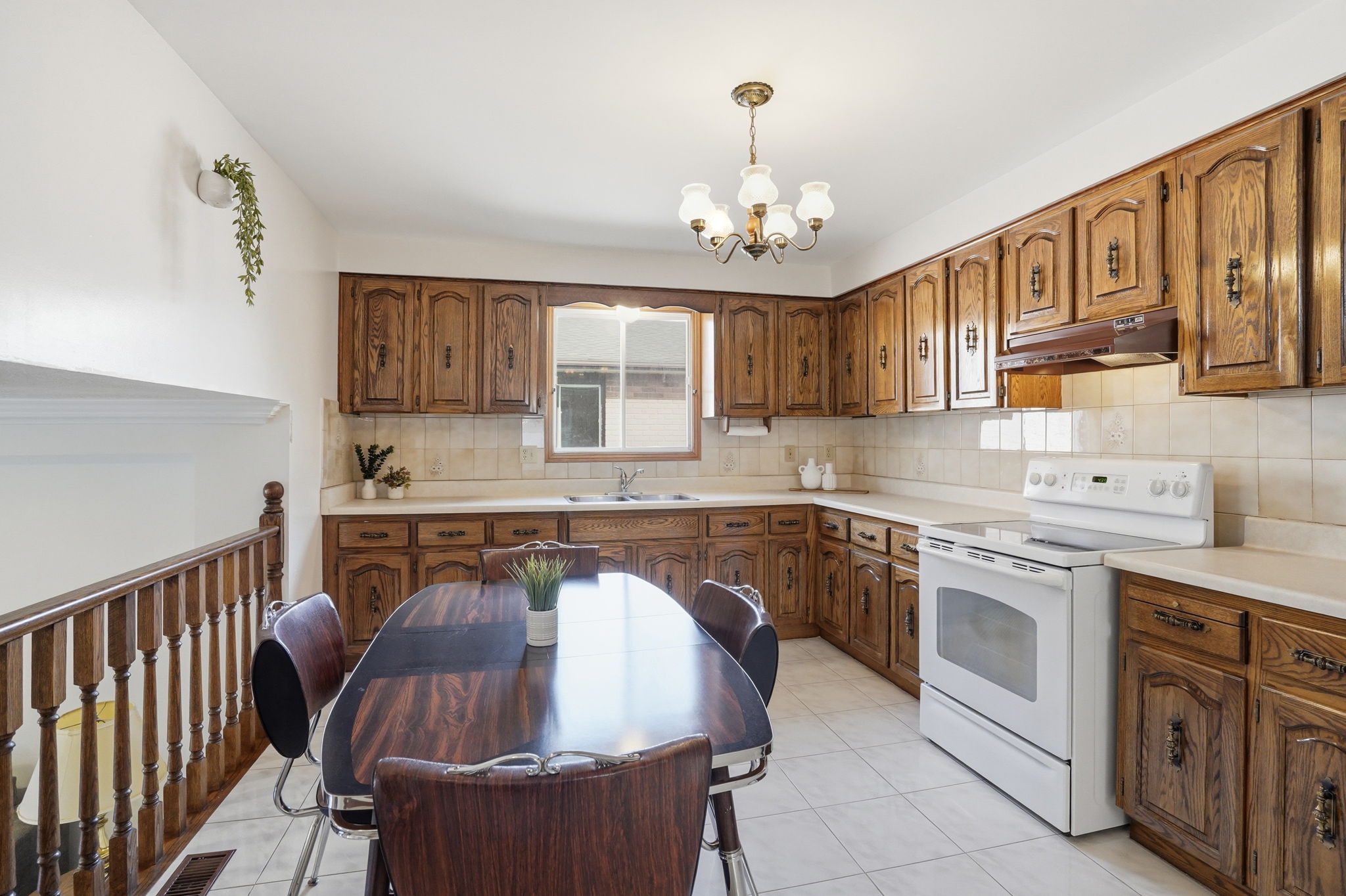 31-web-or-mls-31-Samantha Frank-267 Greencedar Dr