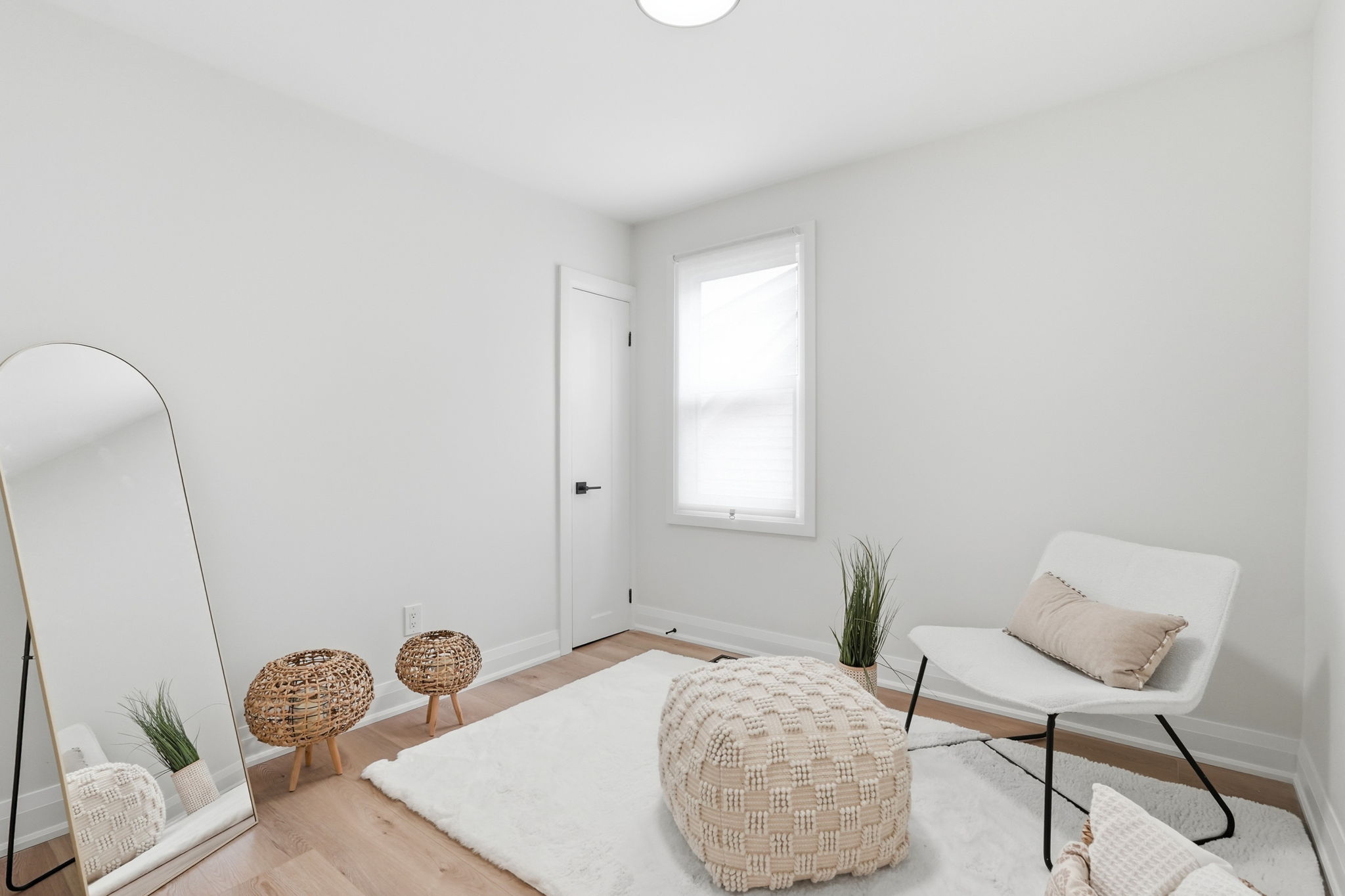 36-web-or-mls-36-Ilona Verlint_205 Locke St