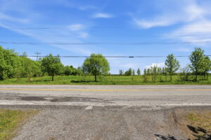 38-web-or-mls-38-Jeff Frank_1961 Centre Rd