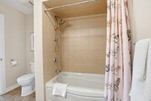 39-web-or-mls-39-Samantha Frank_96 Abbotsford Trail