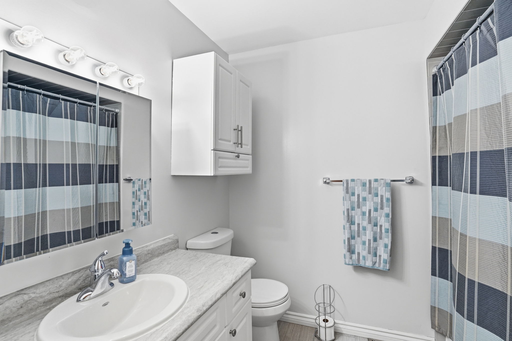 42-web-or-mls-42-Jason Baker_593 Grey St, Brantford