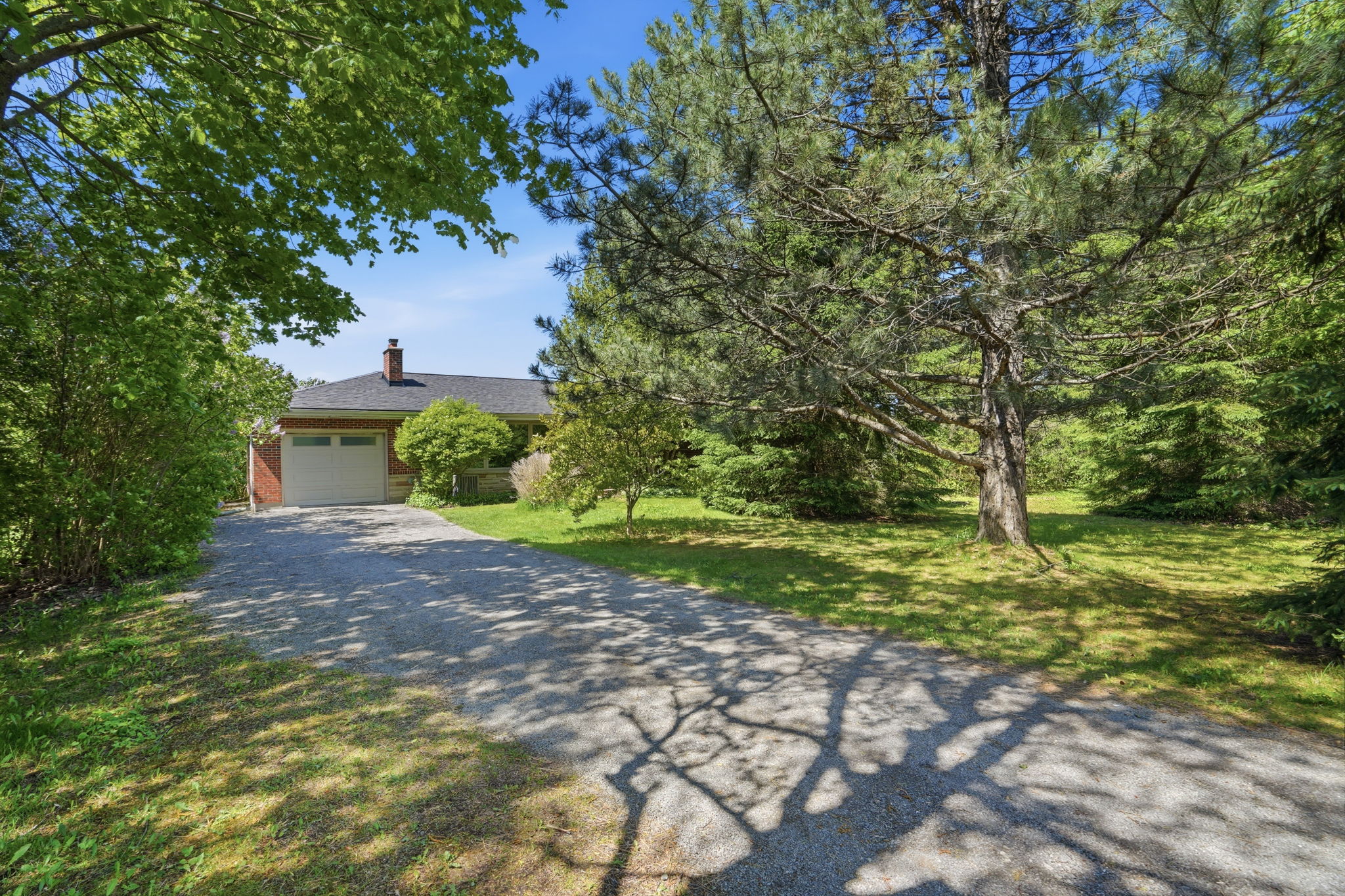 42-web-or-mls-42-Jeff Frank_1961 Centre Rd