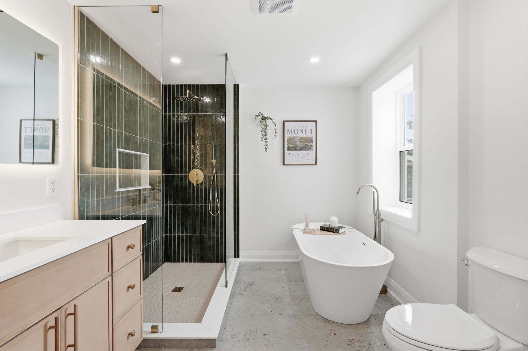 43-web-or-mls-43-Ilona Verlint_205 Locke St