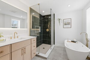44-web-or-mls-44-Ilona Verlint_205 Locke St