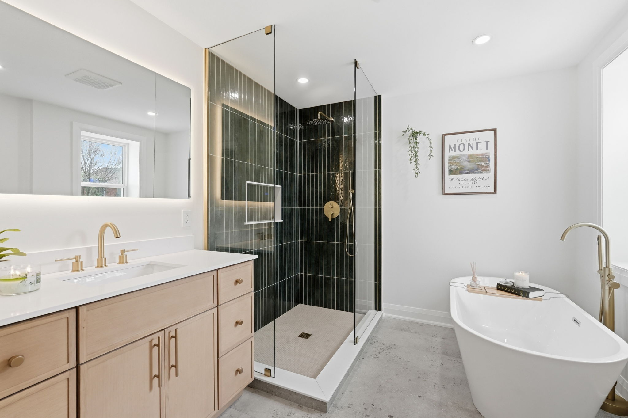44-web-or-mls-44-Ilona Verlint_205 Locke St