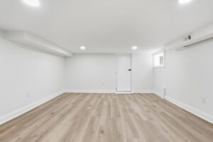 48-web-or-mls-48-Ilona Verlint_205 Locke St