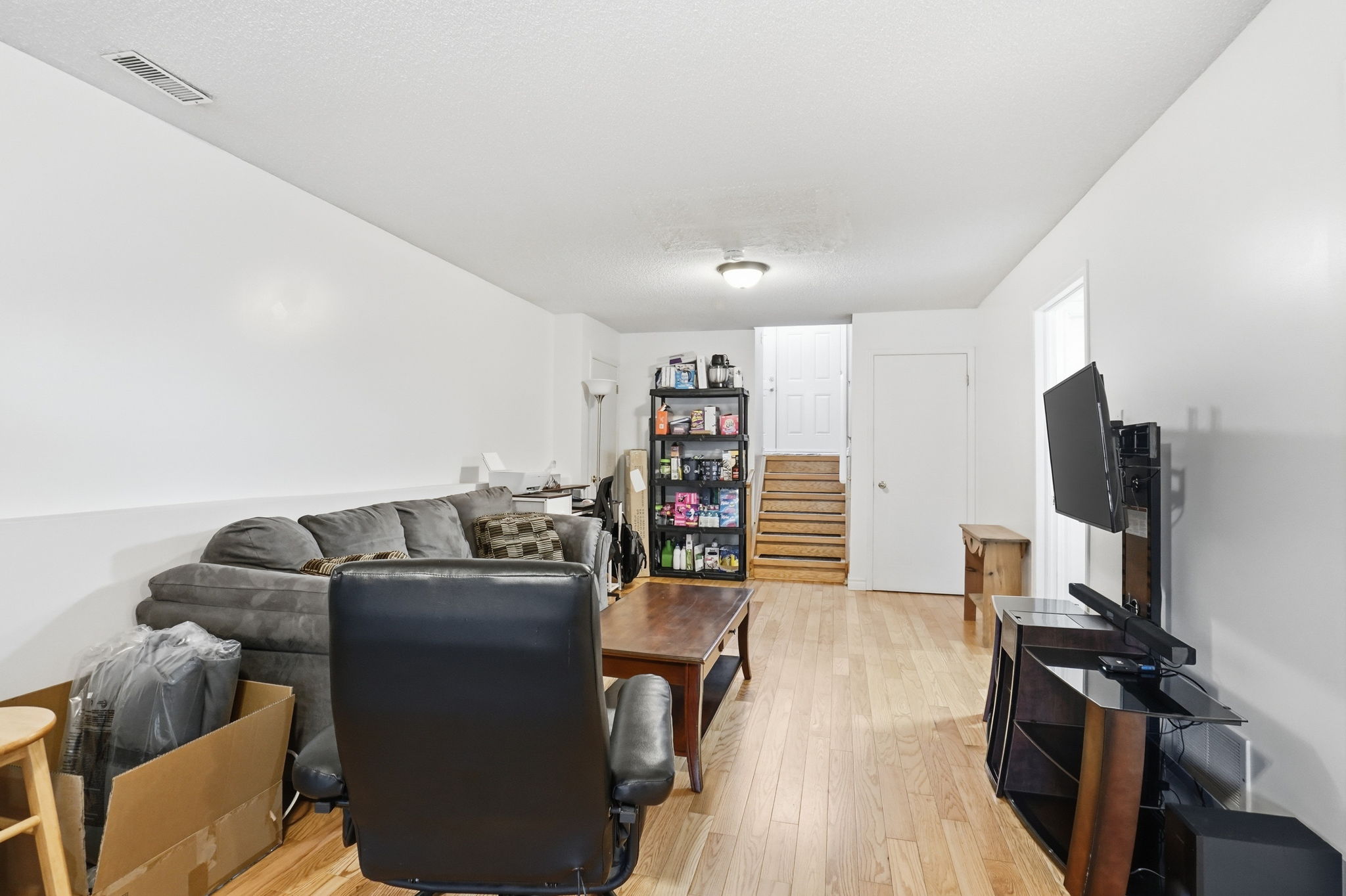 48-web-or-mls-48-Jason Baker_593 Grey St, Brantford