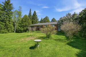 48-web-or-mls-48-Jeff Frank_1961 Centre Rd
