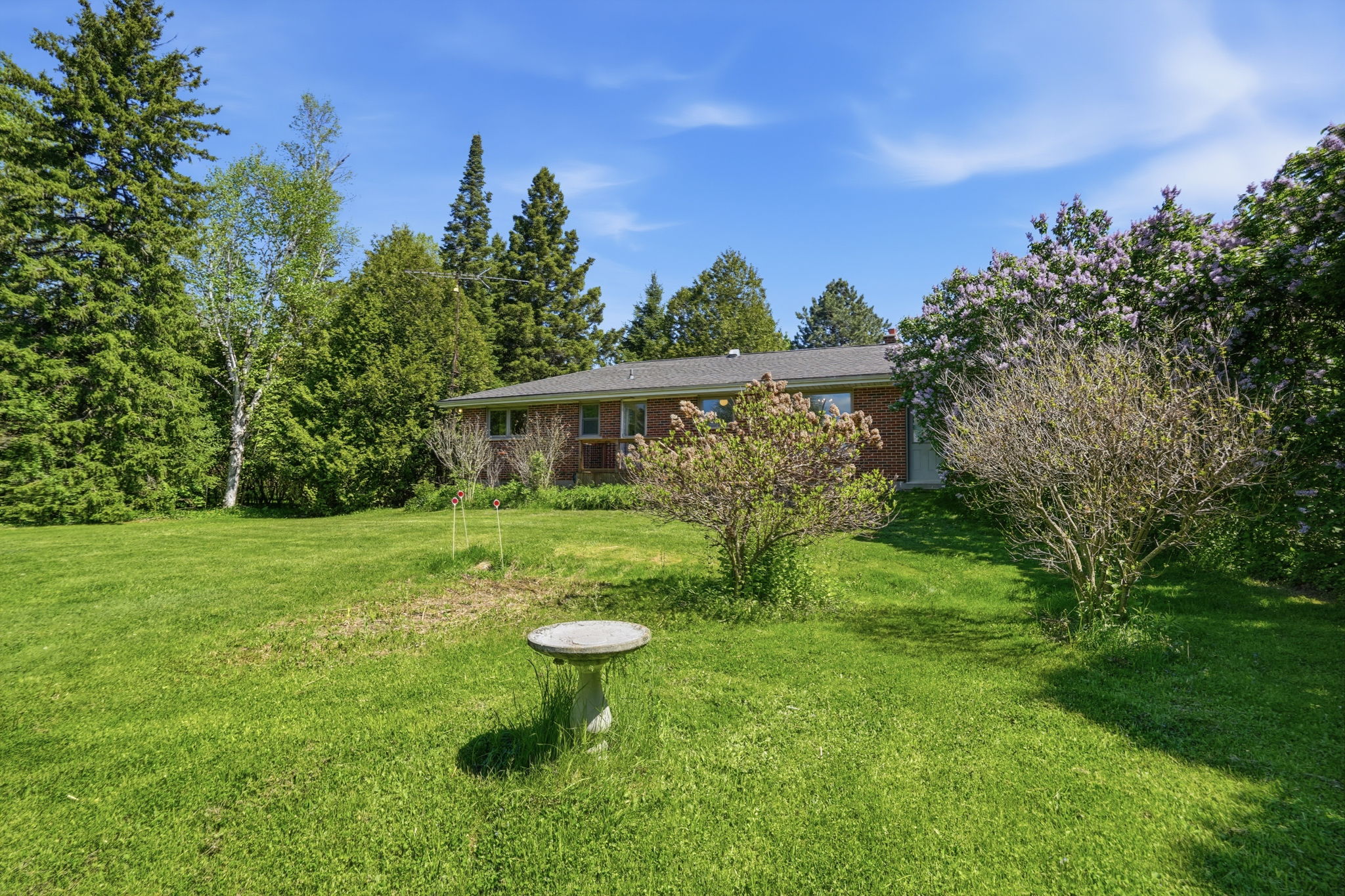 48-web-or-mls-48-Jeff Frank_1961 Centre Rd
