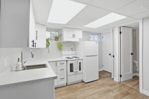48-web-or-mls-48-Renzo Passaretti_66 Purnell Dr