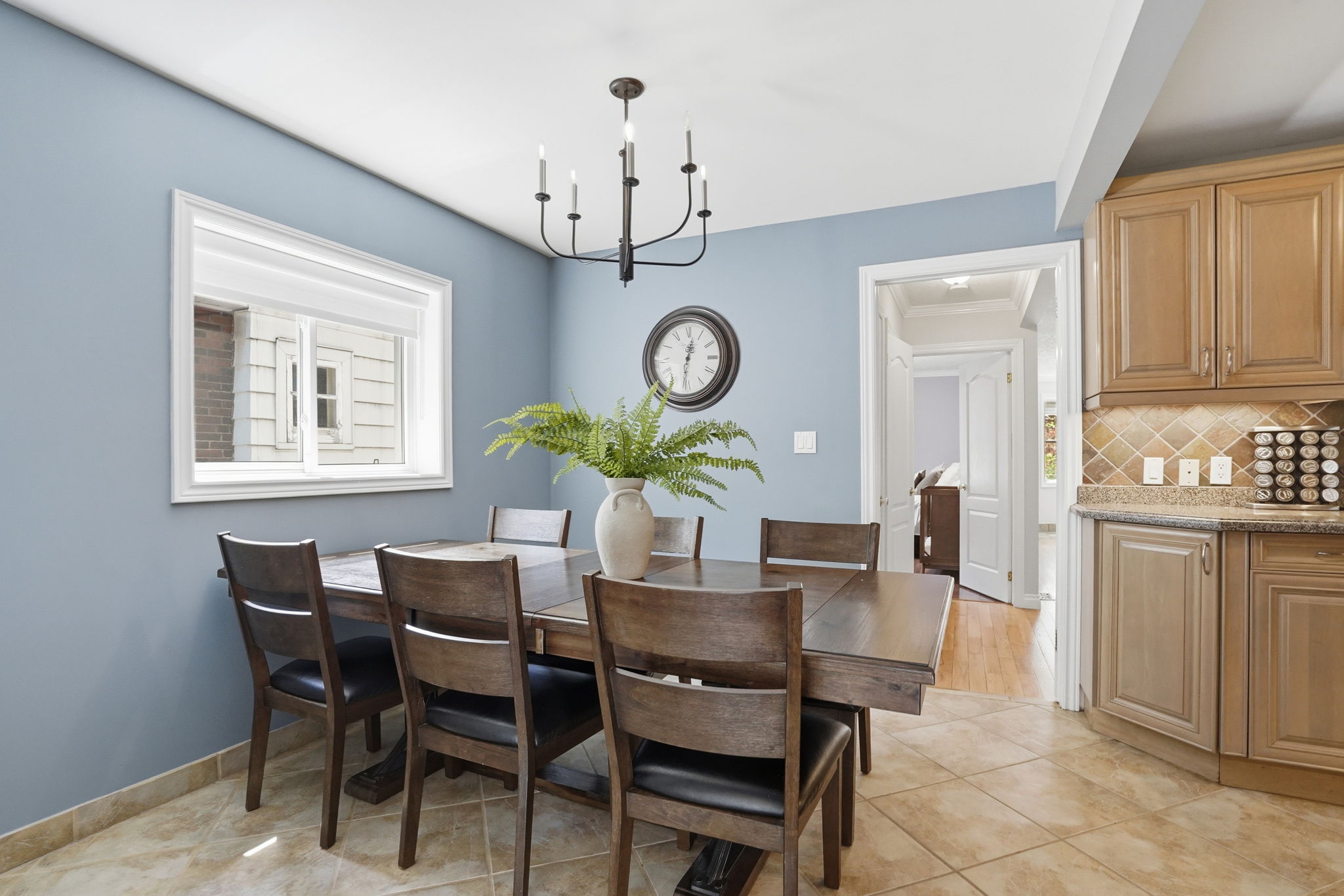 49-web-or-mls-49_Samantha Frank_215 Wexford Ave S