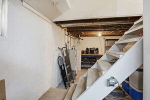 57-web-or-mls-57_Samantha Frank_215 Wexford Ave S