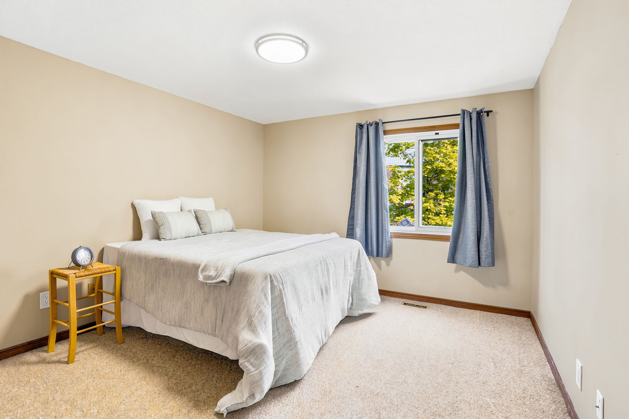 64-web-or-mls-64-Frank_35 Amblecote Pl, Hamilton