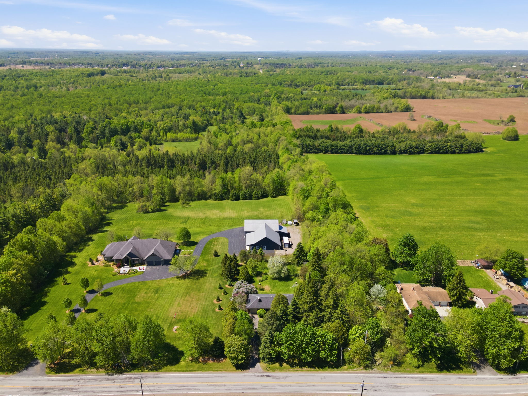 64-web-or-mls-64-Jeff Frank_1961 Centre Rd