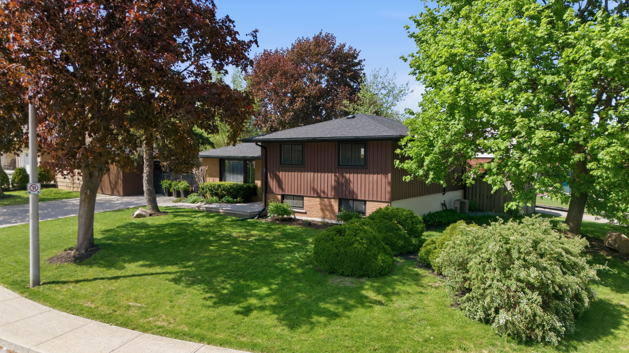 66-web-or-mls-02-Rod Frank_66 Purnell Dr