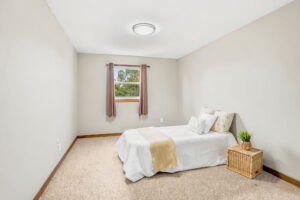 69-web-or-mls-69-Frank_35 Amblecote Pl, Hamilton