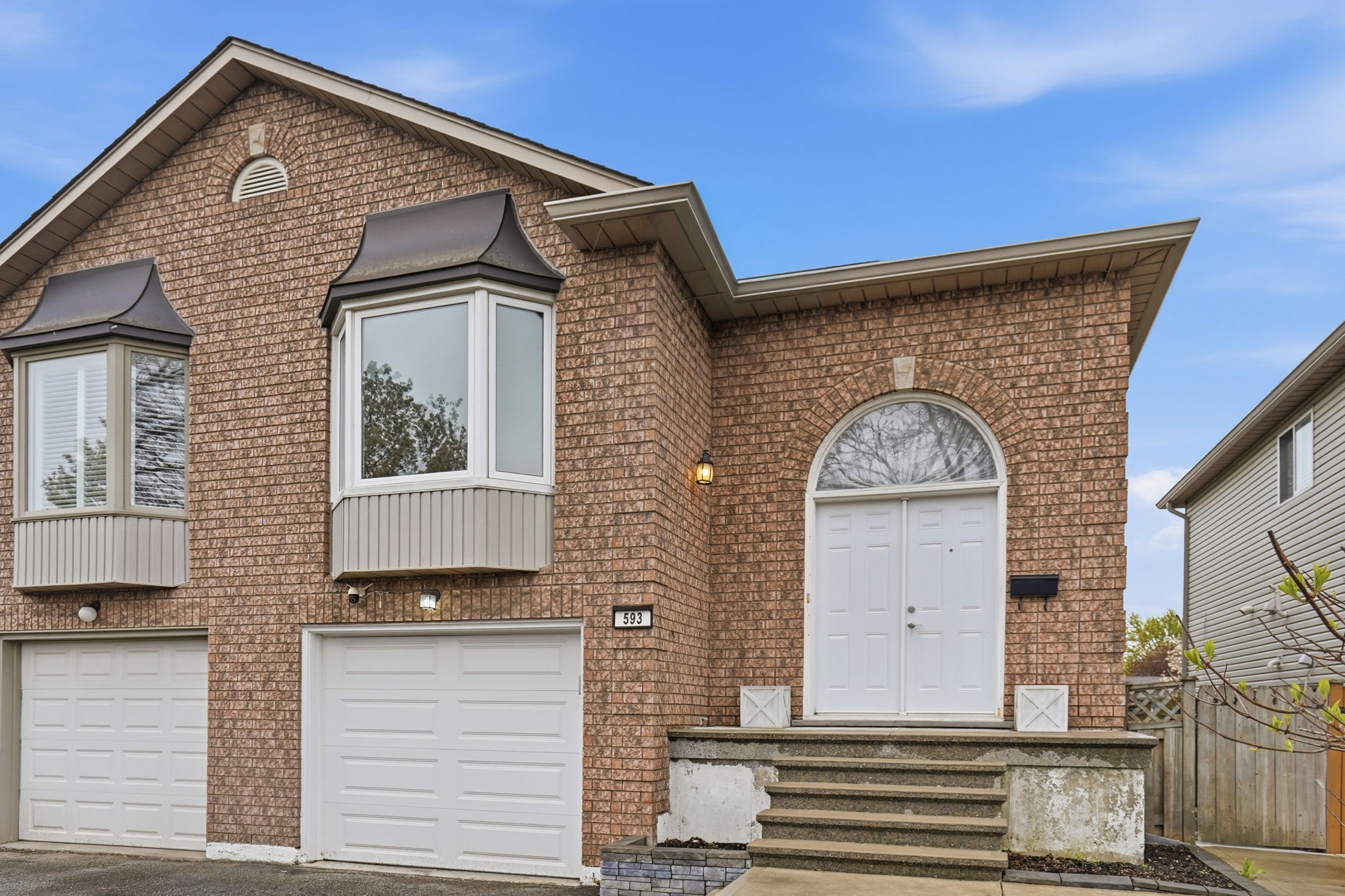 7-web-or-mls-7-Jason Baker_593 Grey St, Brantford