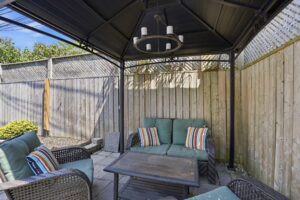 71-web-or-mls-71_Samantha Frank_215 Wexford Ave S