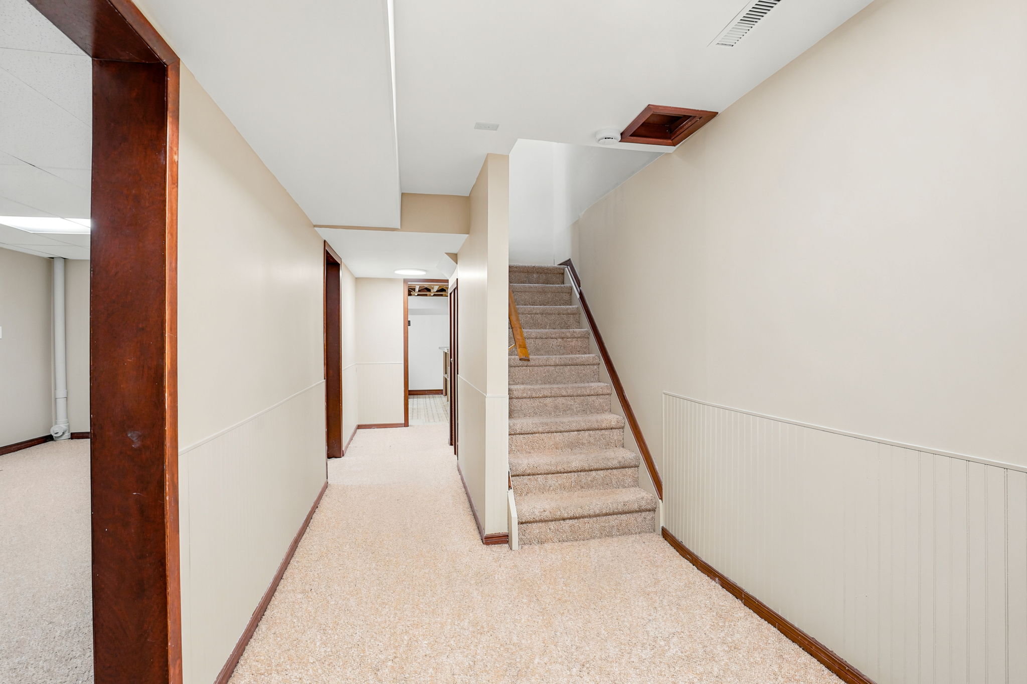 76-web-or-mls-76-Frank_35 Amblecote Pl, Hamilton