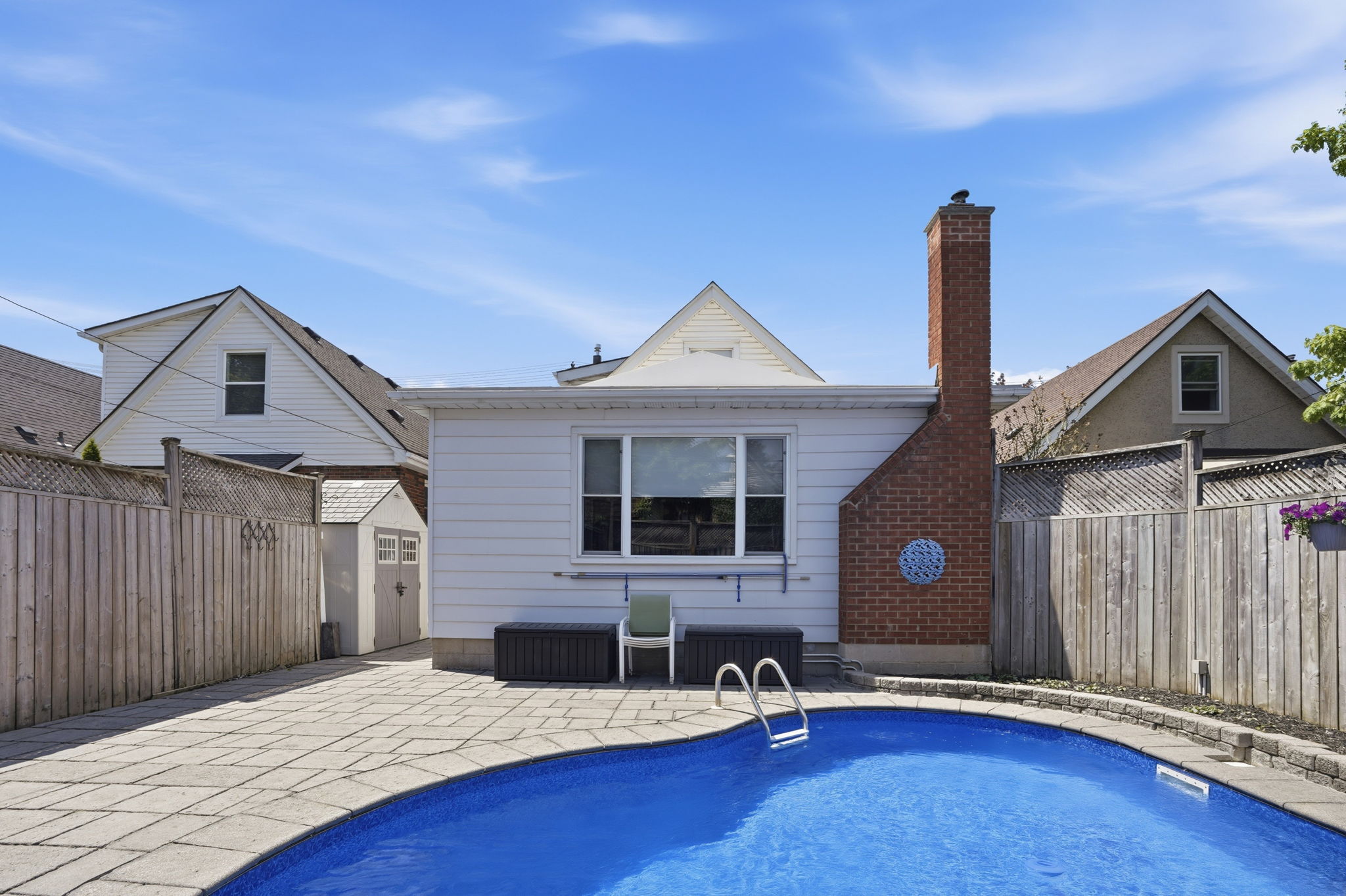79-web-or-mls-79_Samantha Frank_215 Wexford Ave S