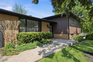 9-web-or-mls-09-Renzo Passaretti_66 Purnell Dr