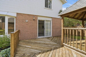95-web-or-mls-95-Frank_35 Amblecote Pl, Hamilton