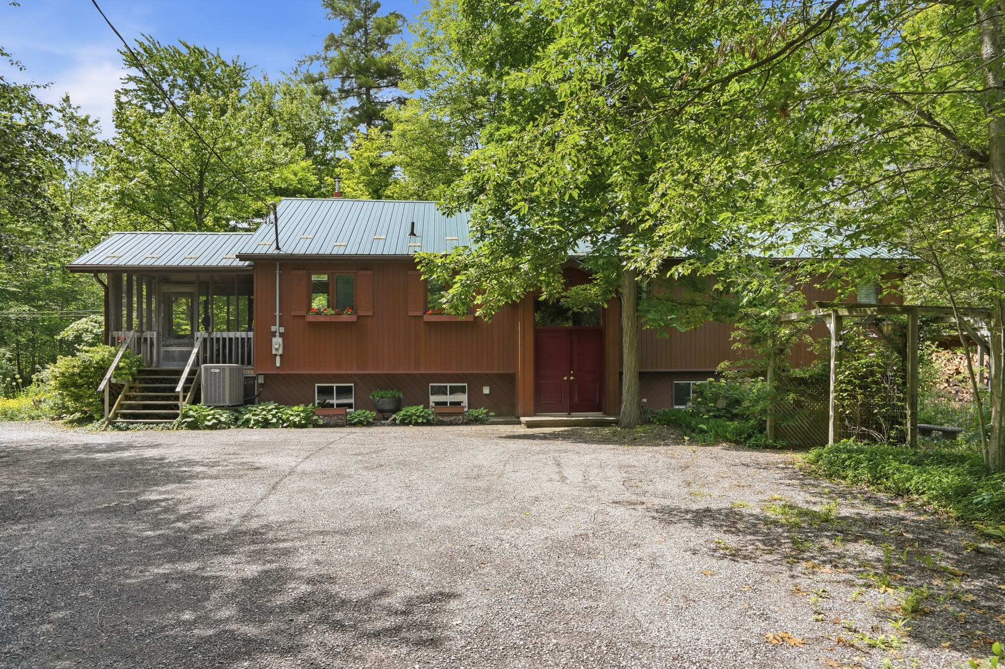 1-web-or-mls-1-Samantha Frank_9964 Concession Rd 1